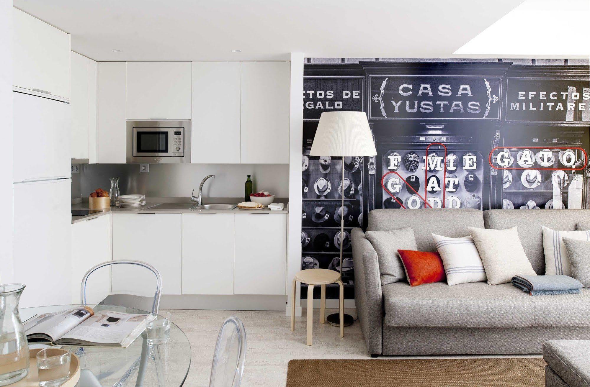 Eric Vokel Boutique Apartments - Atocha Suites Madrid Esterno foto